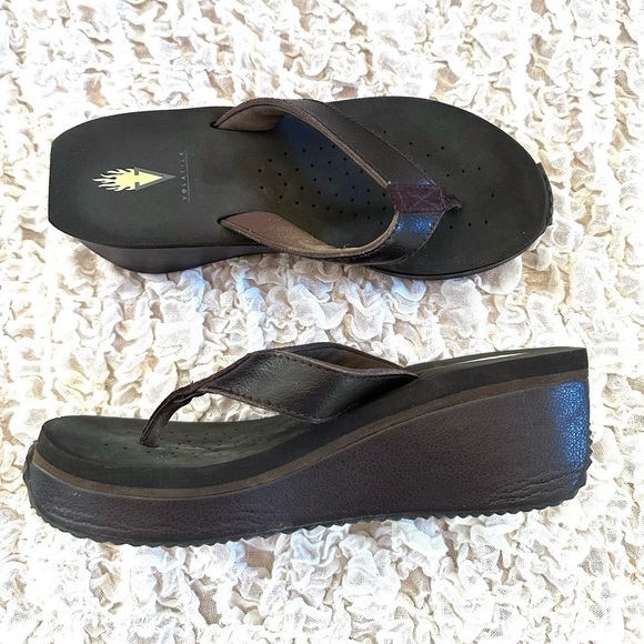Volatile Frappuccino Platform Casual Sandal Size 9 - Picture 1 of 8